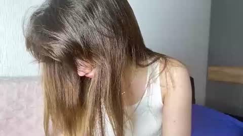 Emily online show from July 16, 4:33 pm