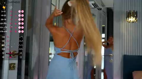 gooodgirlhere online show from July 23, 3:09 pm
