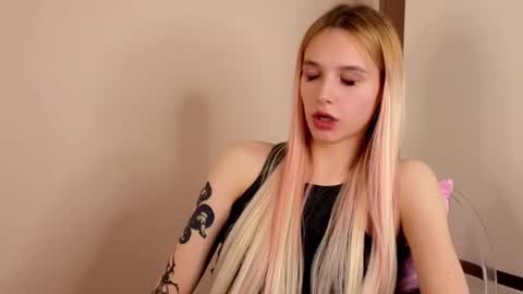 Destiny online show from November 16, 5:13 pm