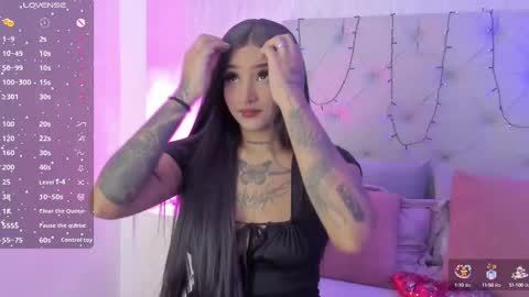 Snapshot of goth_tasha chatting on October 14, 7:38 pm goth_tasha online show from October 14, 7:38 pm