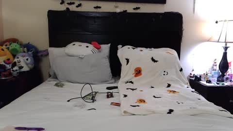 gothbaby305 online show from October 2, 11:10 pm