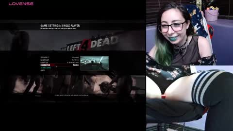 gothic_cutie online show from April 18, 6:54 pm