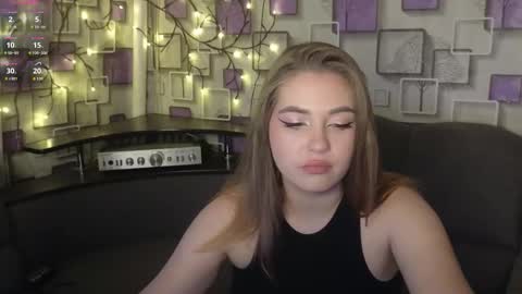 Snapshot of grace054 chatting on September 25, 11:24 pm Grace online show from September 25, 11:24 pm