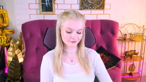 Grace Glamour online show from November 19, 1:11 pm