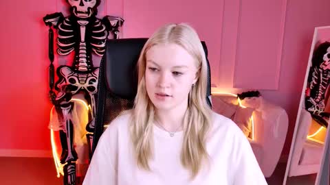 Grace Glamour online show from October 22, 5:12 am