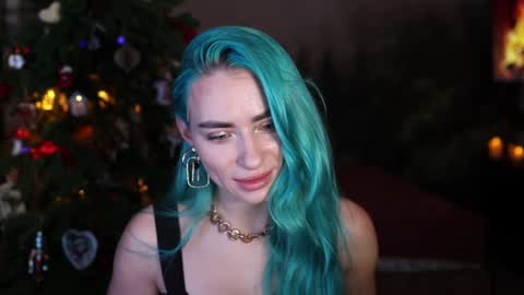 Snapshot of gracegreen chatting on December 26, 2:37 pm I will be glad to see you 30 N 1800 - 2300 gmt3 online show from December 26, 2:37 pm