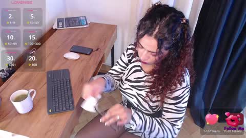 Snapshot of gracehill__ chatting on January 5, 4:58 am Im Sofia online show from January 5, 4:58 am