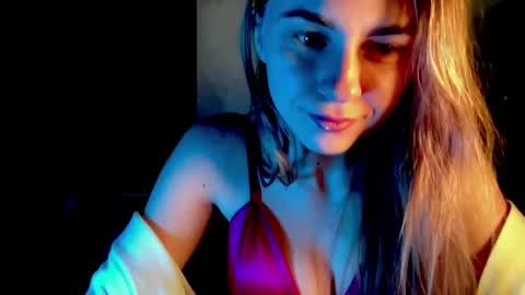 Snapshot of gracetorrezz chatting on February 13, 5:05 am gracetorrezz online show from February 13, 5:05 am