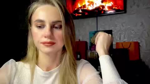 Snapshot of gracetorrezz chatting on September 18, 6:17 pm gracetorrezz online show from September 18, 6:17 pm