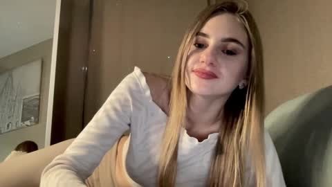 Snapshot of gracetorrezz chatting on October 9, 7:29 pm gracetorrezz online show from October 9, 7:29 pm