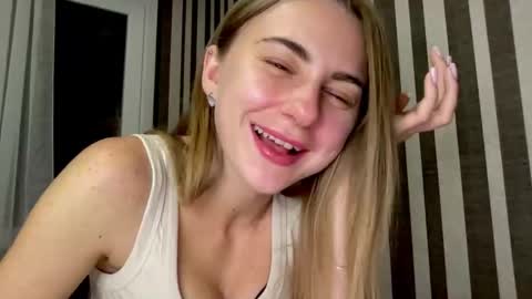 Snapshot of gracetorrezz chatting on October 16, 3:58 pm gracetorrezz online show from October 16, 3:58 pm