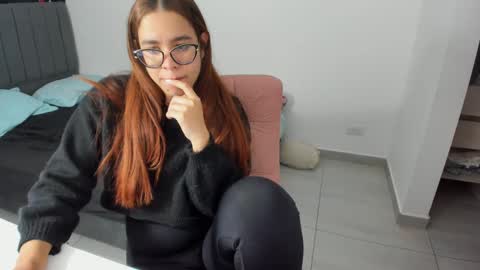 GreciaRuiz online show from September 14, 1:36 am