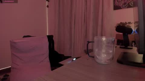 Medussa online show from November 29, 3:10 am