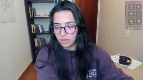 Snapshot of gretagat chatting on February 17, 9:43 pm Greta online show from February 17, 9:43 pm