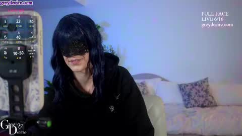       2 online show from June 12, 2:03 pm