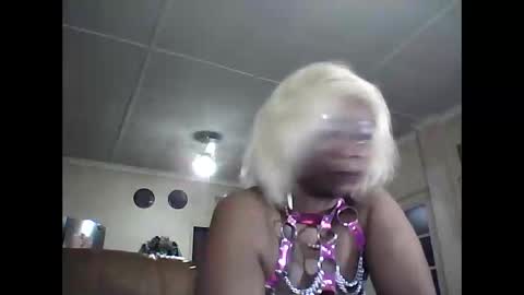 gucci-bx online show from December 17, 8:35 pm