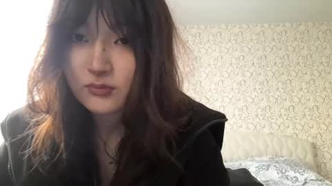 Amy online show from May 2, 1:36 pm