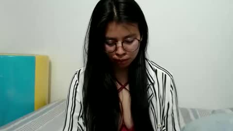 Vane blonde and Hazell black hair online show from February 11, 12:58 am