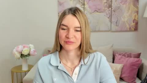gwensmitt online show from June 10, 10:08 pm