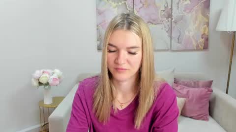 gwensmitt online show from July 24, 9:22 pm