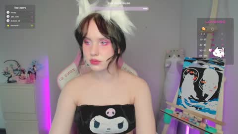 Snapshot of gylaxie chatting on February 7, 8:55 am online show from February 7, 8:55 am
