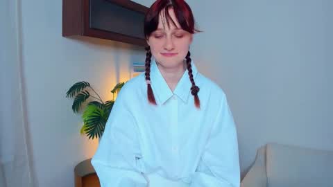 Snapshot of h0lyangel chatting on September 12, 6:59 pm Chloe online show from September 12, 6:59 pm