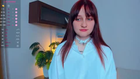 Snapshot of h0lyangel chatting on September 13, 7:11 pm Chloe online show from September 13, 7:11 pm