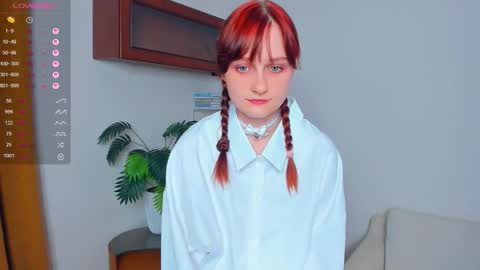 Snapshot of h0lyangel chatting on September 20, 6:50 pm Chloe online show from September 20, 6:50 pm