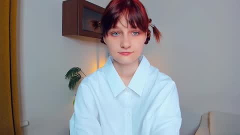 Snapshot of h0lyangel chatting on September 9, 6:41 pm Chloe online show from September 9, 6:41 pm