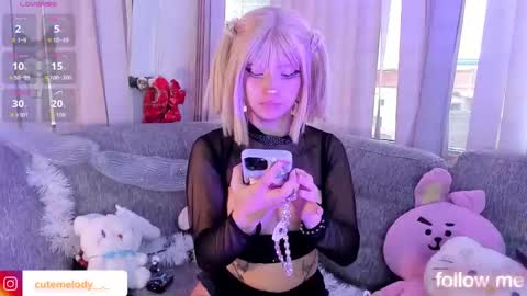 Hello Kitty online show from January 14, 4:12 pm