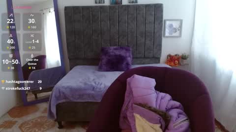 Snapshot of hadde01 chatting on October 15, 1:57 pm Hadde online show from October 15, 1:57 pm