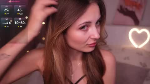 Hi Im Sophia Glad to see you in my room  PVT is open online show from June 1, 1:18 am