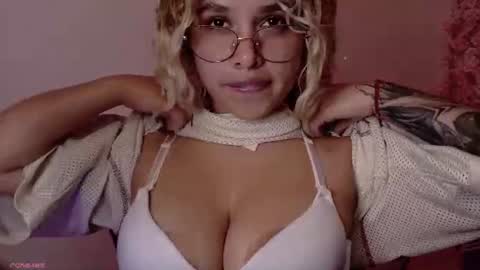 Haely online show from July 23, 2:31 am
