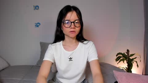 Snapshot of hailey_firee chatting on February 8, 10:07 am Hailey online show from February 8, 10:07 am