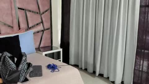 Hailey online show from October 28, 12:11 pm