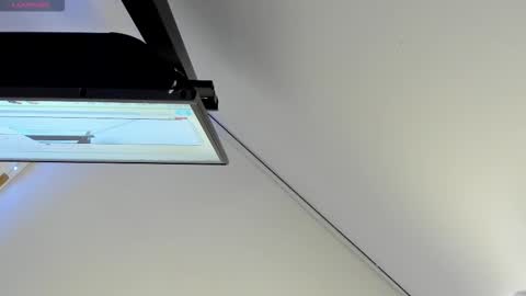 Hailey online show from February 6, 1:31 am