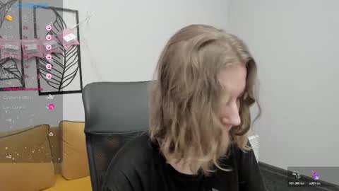 Hailey online show from February 13, 1:24 pm