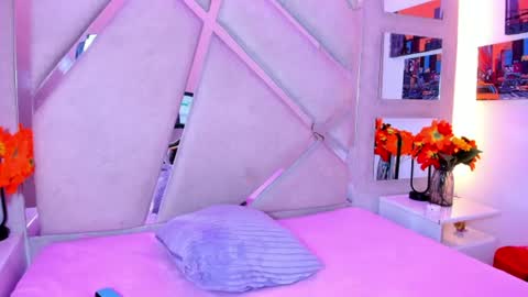Hailey Petite online show from July 28, 3:21 pm