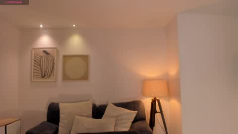 Hailey online show from April 10, 11:38 am