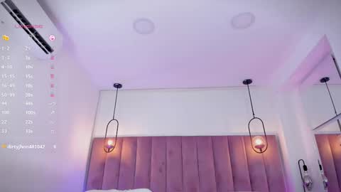 Snapshot of haily_b chatting on September 20, 8:29 pm Haily online show from September 20, 8:29 pm