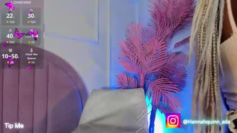 hanaahquinn online show from July 22, 11:44 am