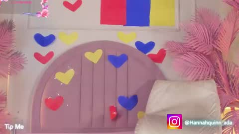 hanaahquinn online show from June 14, 11:32 am