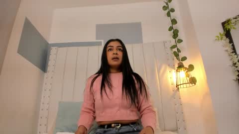 hanah_gray online show from January 10, 11:26 am
