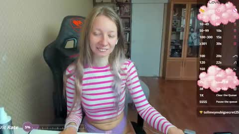 Mila online show from October 6, 8:09 am