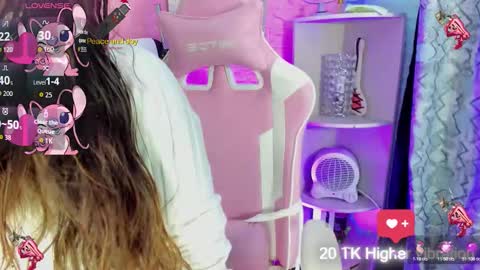  hanna  online show from December 18, 2:27 am