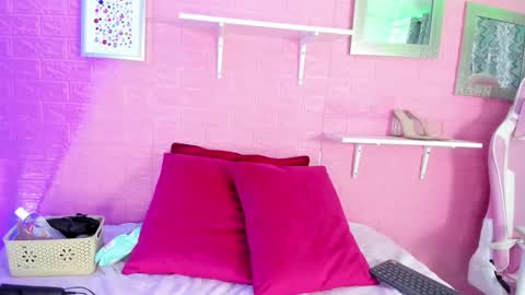  hanna  online show from March 29, 3:16 am