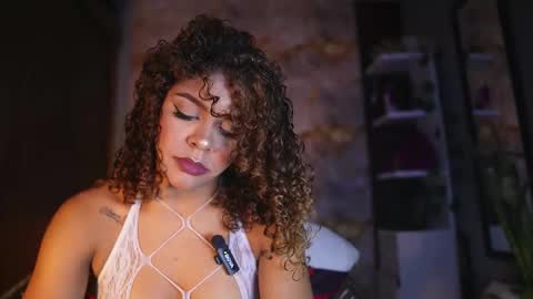 HANNA  online show from January 18, 2:19 am