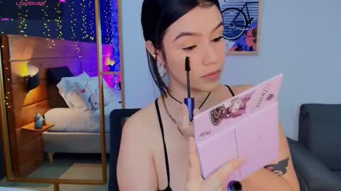 Hanna online show from February 28, 7:57 pm