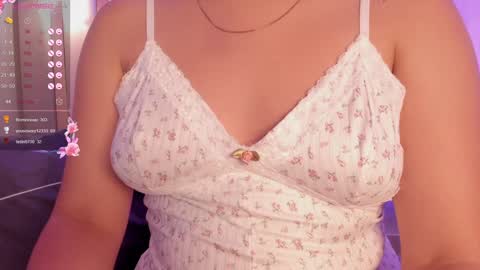 Hanna Lee online show from January 13, 8:37 pm