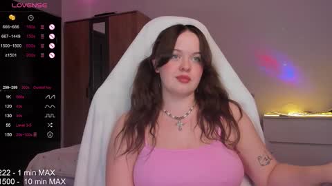 hanna montanas online show from November 26, 7:37 pm